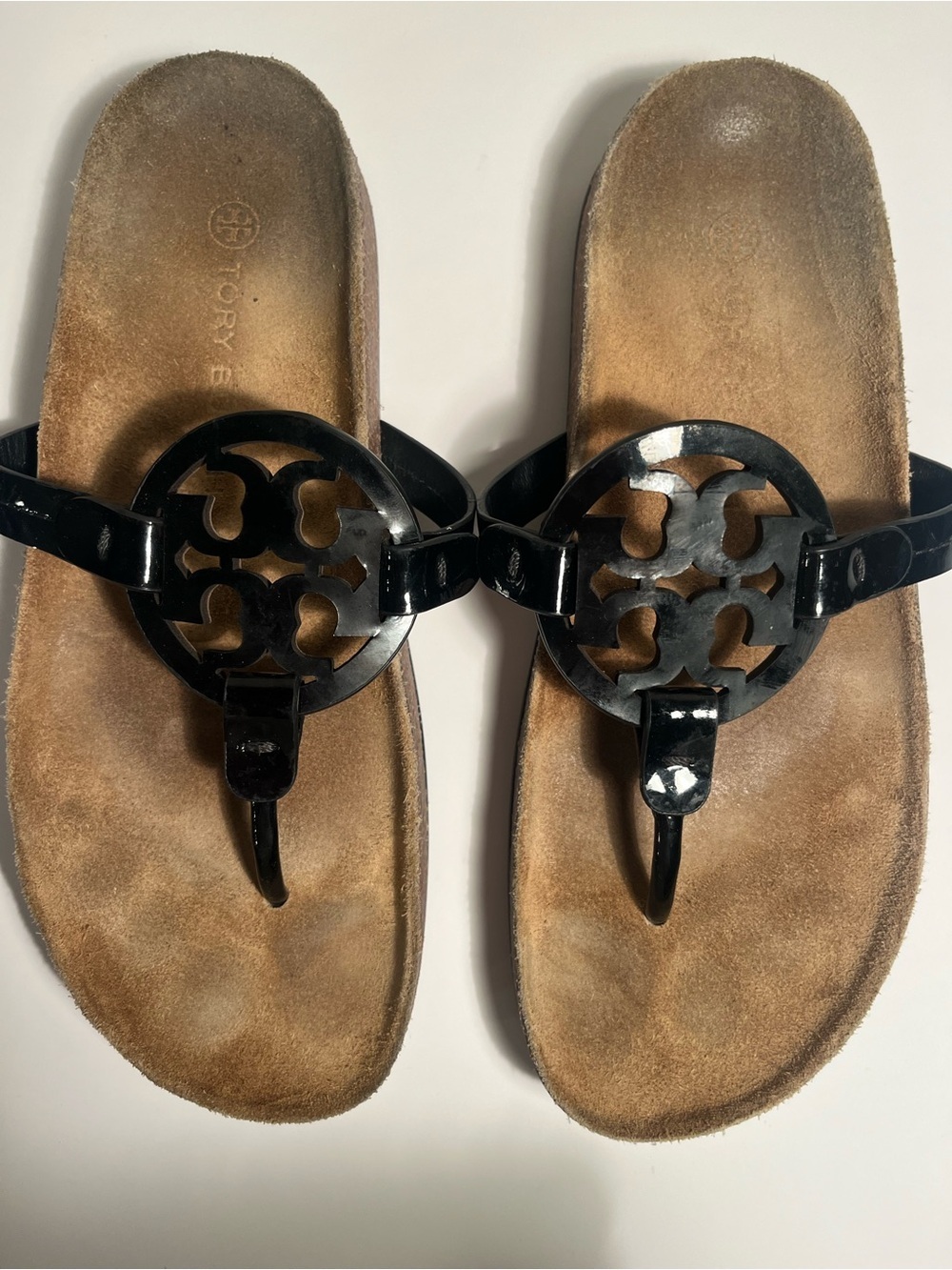 TORY BURCH  🎩🎩Black Miller Logo Thong ( BIRKENSTOCK STYLE) size 8